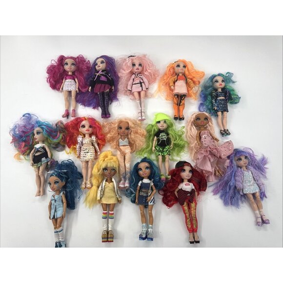 Rainbow High Doll Lot of 15 with Clothes Shoes Articulated Colorful Hair MGA - Picture 13 of 14